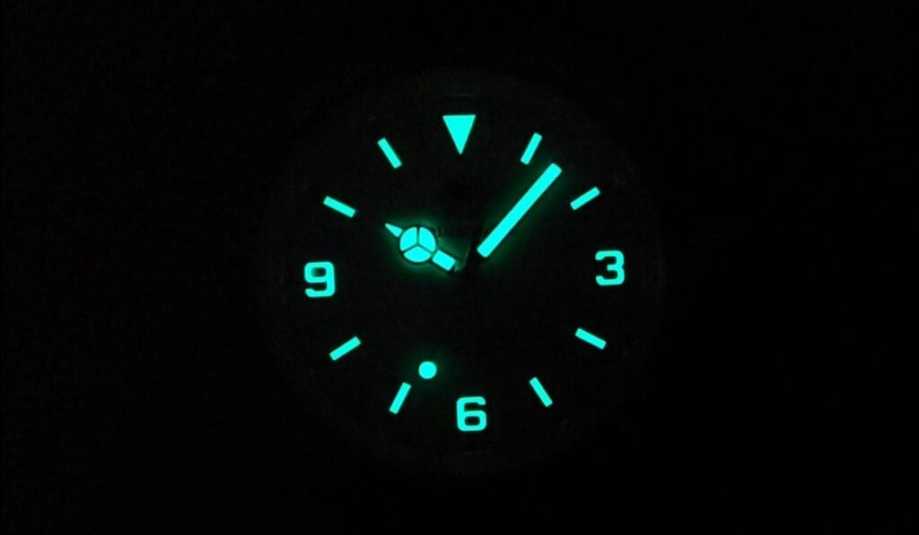 Addiesdive AD2112 homage watch - lume - Timed Reviews