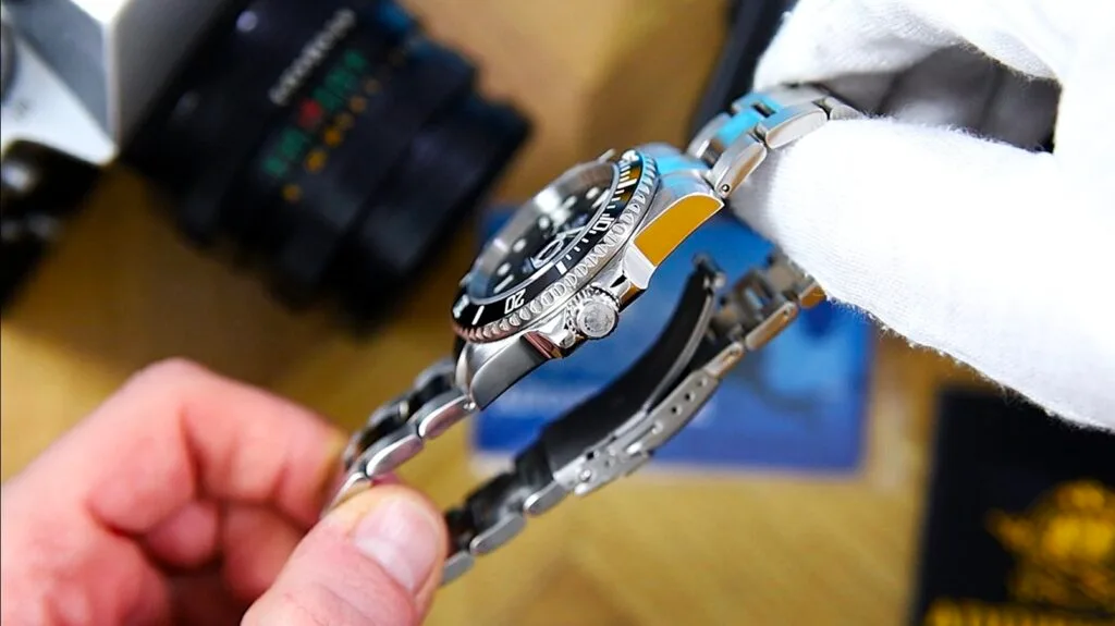 Addiesdive MY-H3 Automatic - screw-down crown