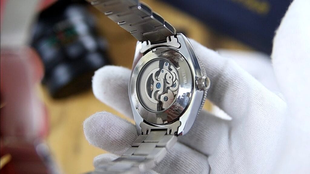 Benyar BY5179 - exhibition case-back