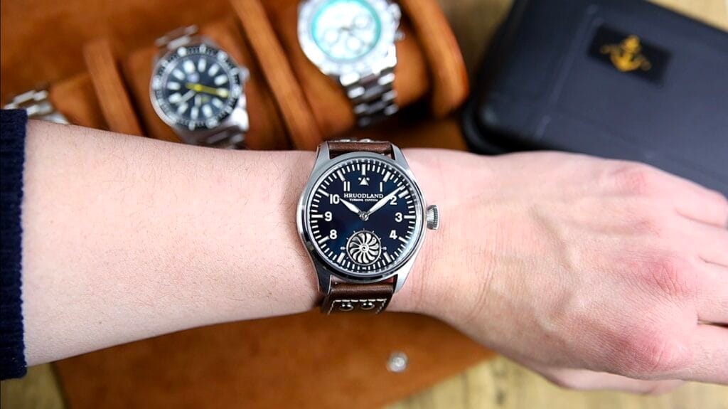 Hruodalnd F016 Turbone Pilot Watch - wrist shot