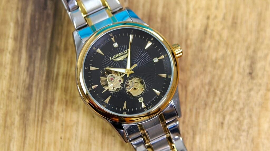 Longlux 8020 - dial close-up