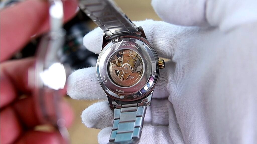 Longlux 8020 - exhibition case-back