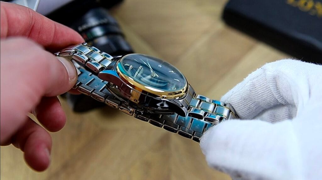 Longlux 8020 - domed mineral crystal