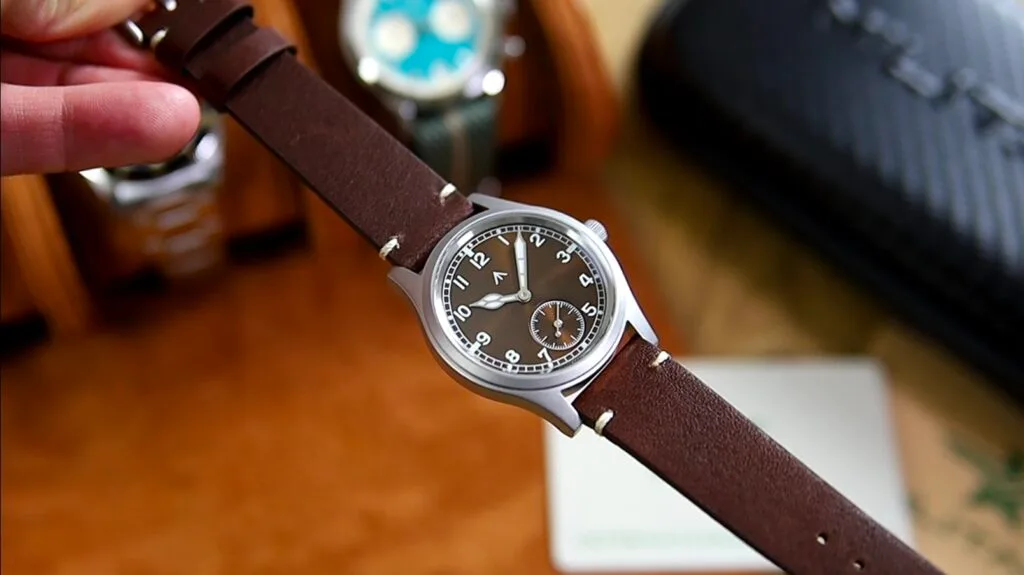Militado D12 v2 - sandblasted case finish