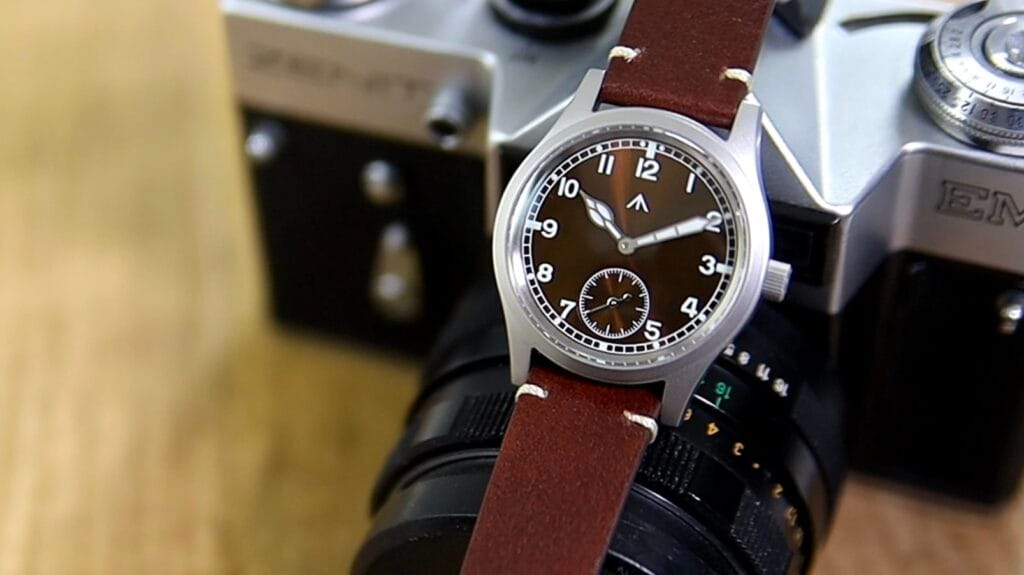 Militado D12 v2 - double domed sapphire crystal