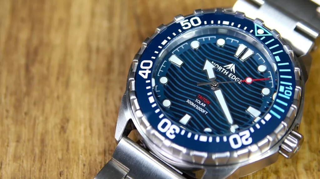 North Edge Triton - red tip seconds hand