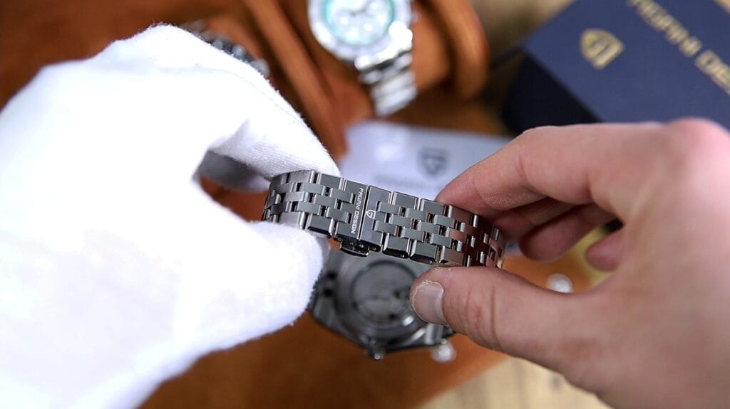 Pagani Design PD-YS027 signed butterfly clasp - Timed Reviews Photography