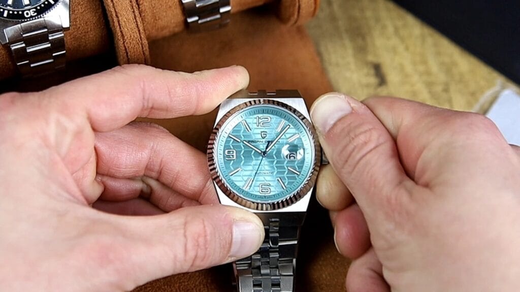 Pagani Design PD-YS027-unscrewing crown