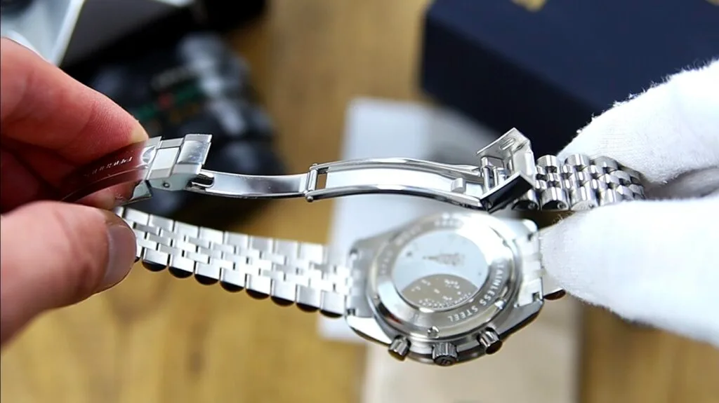 Pagani Design PD1816 Chronograph - milled folding wing