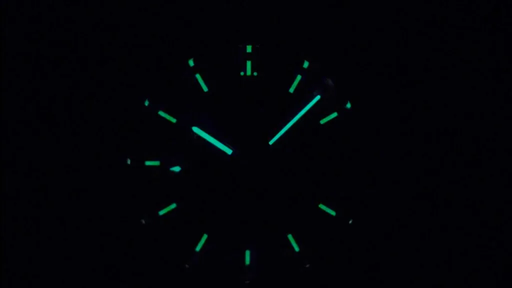 Pagani Design PD1816 Chronograph - lume shot