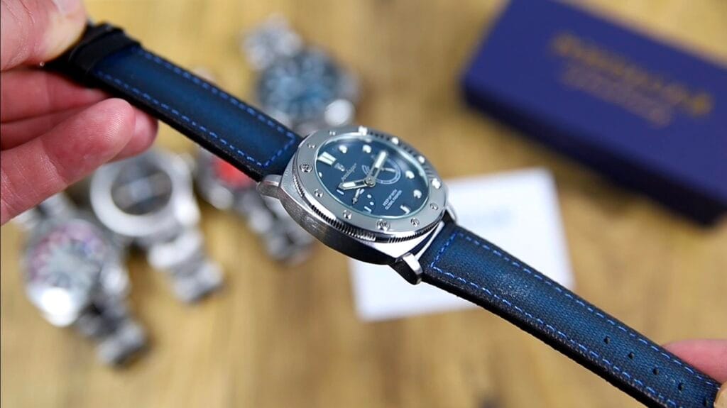 Poedagar 690 - alloy case