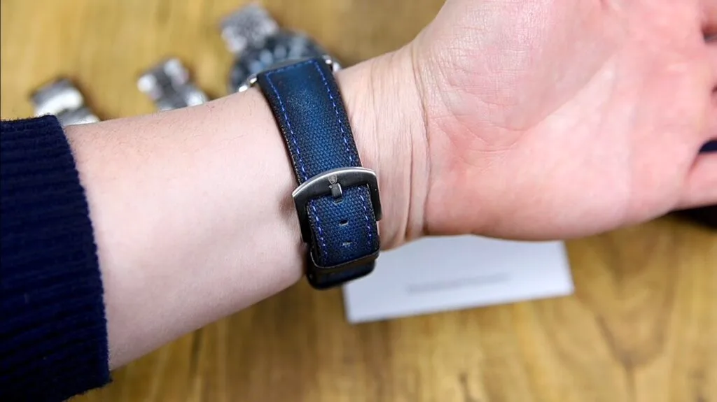 Poedagar 690 - canvas strap