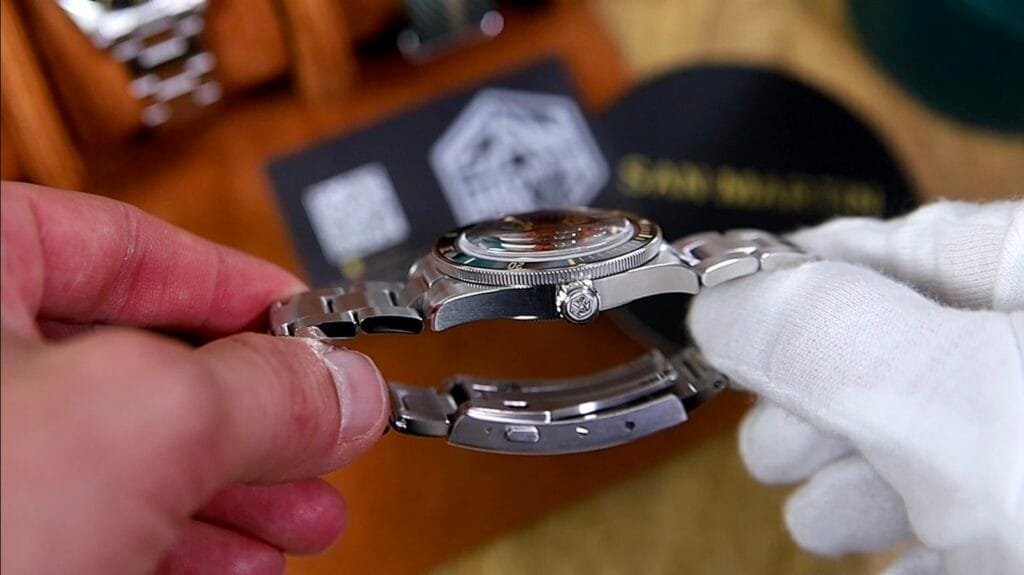 San Martin SN0004-GA - premium diver watch