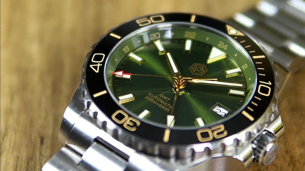 San Martin SN0136 - 24 hour scale on the rehaut