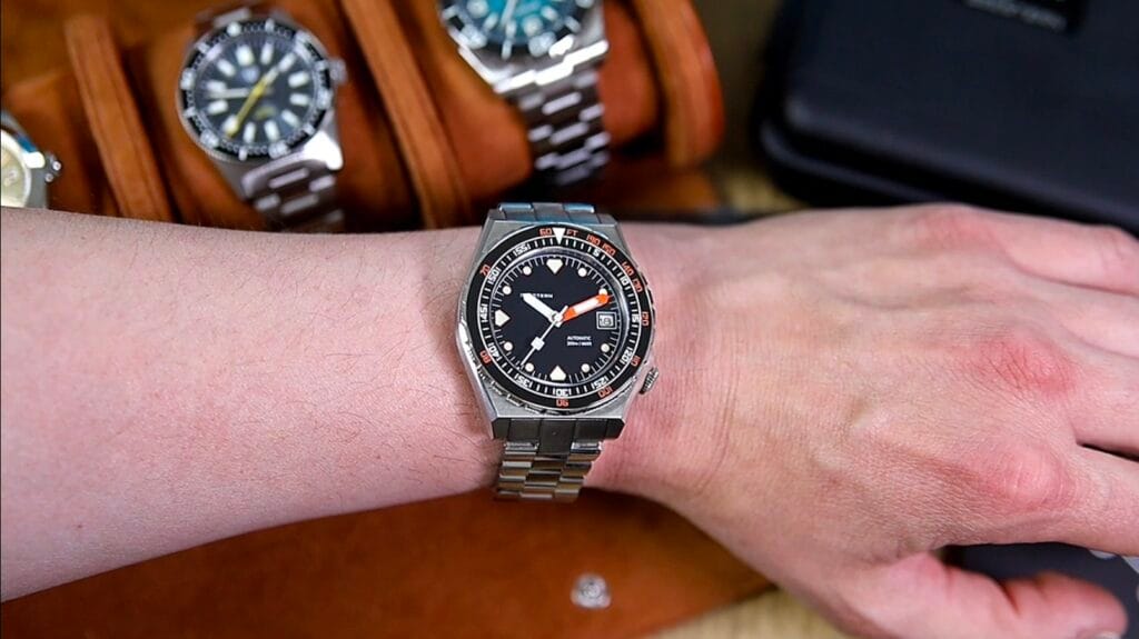 Seestern Sub600T - wrist shot