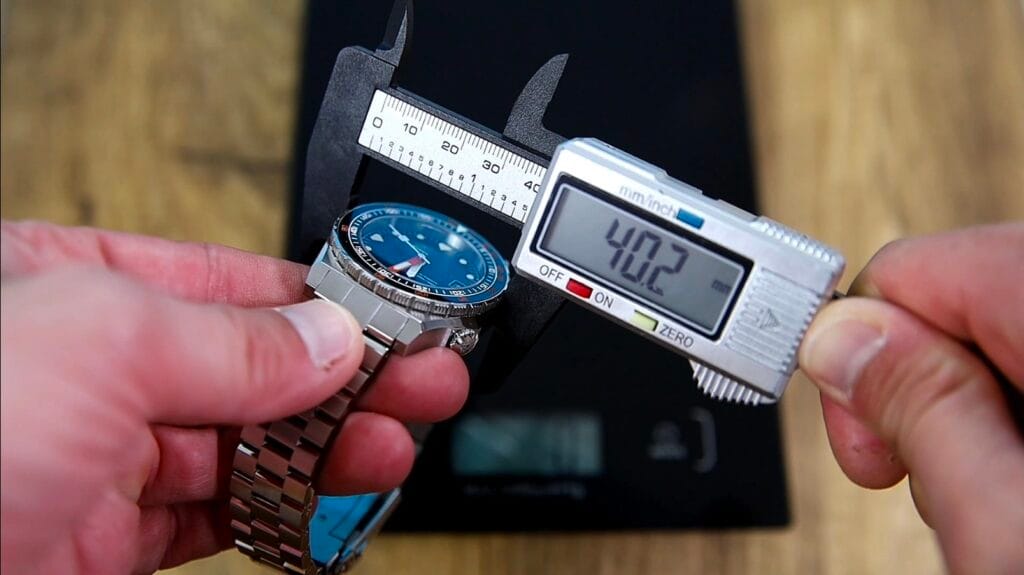 Seestern Sub600T - watch diameter