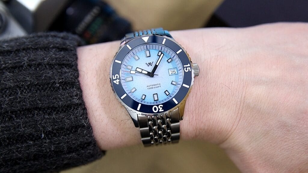 WM Watch WM212 - wrist shot