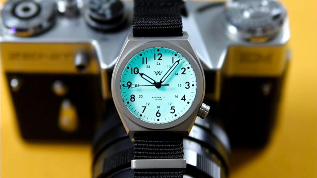 WM Watch WM216 - luminous dial