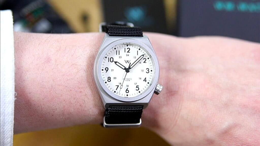 WM Watch WM216 - wrist shot