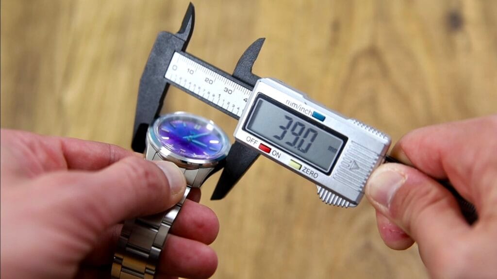 WM Watch WM226 - 39mm diameter