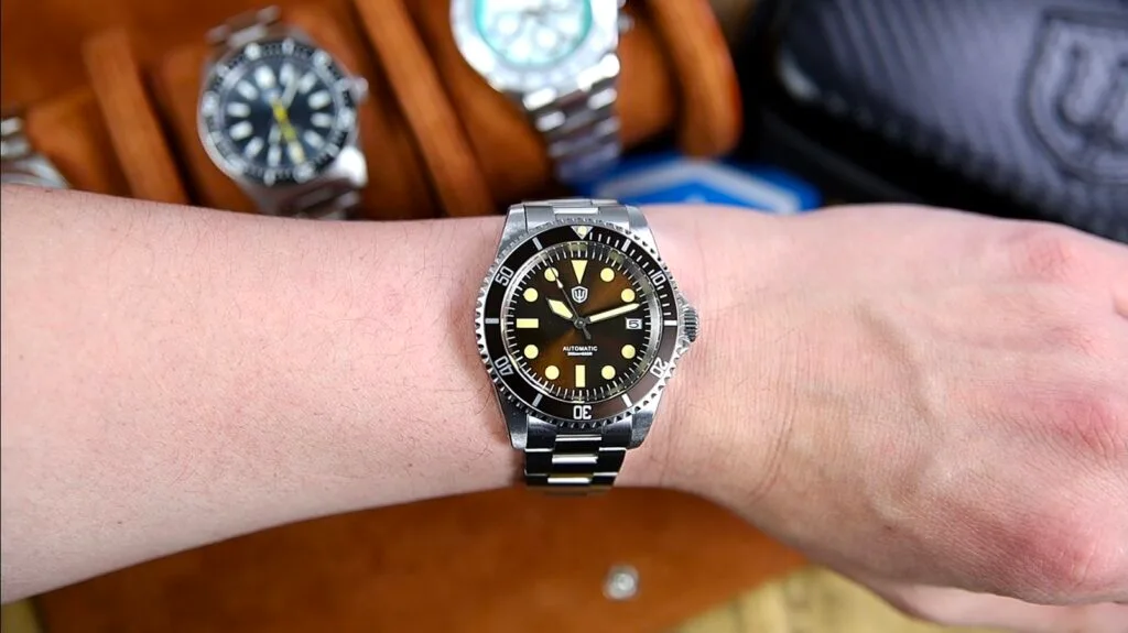 Watchdives WD5513 Watch Review - wrist shot 39mm