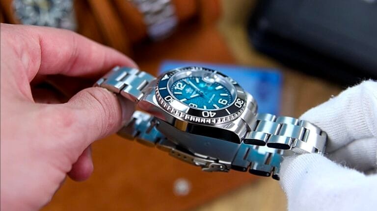 Addiesdive AD2513 - subie homage look