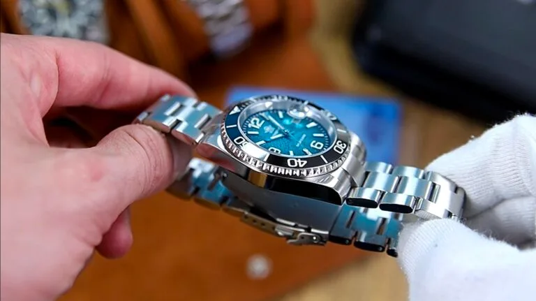 Addiesdive AD2513 - subie homage look