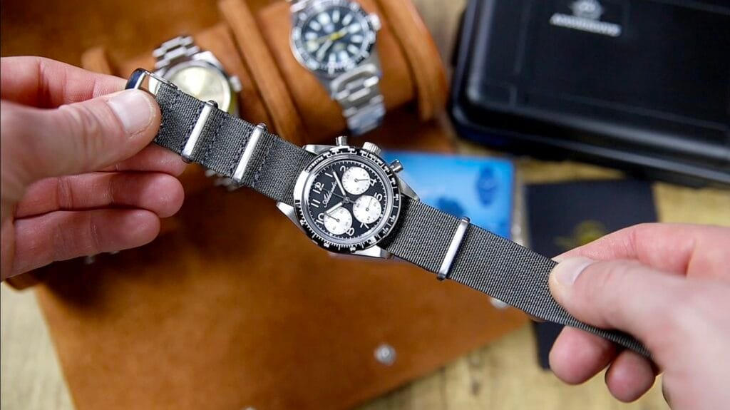 Addiesdive AD2517 - tachymeter scale on ceramic insert