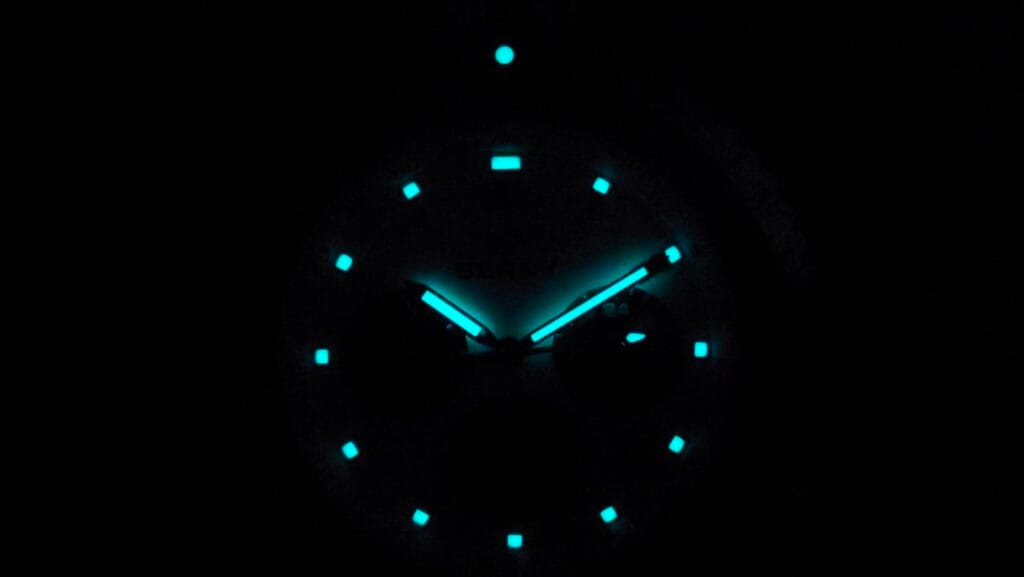 Berny 2845m Chronograph - lume shot