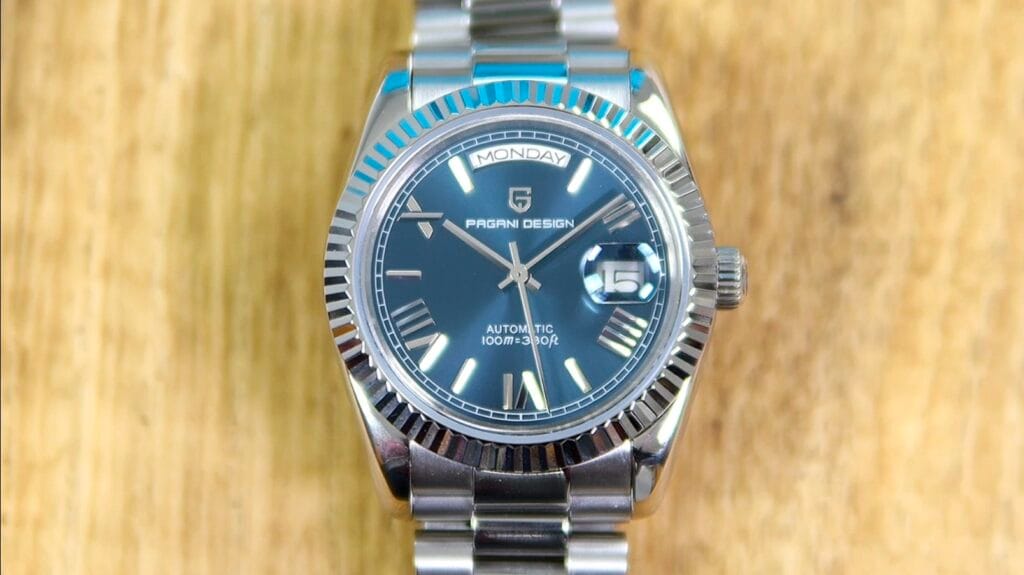 Pagani Design PD1752 - dial close-up