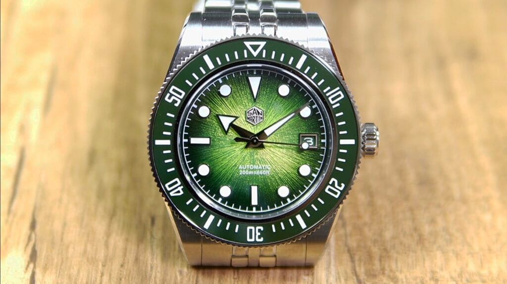 San Martin SN0148 - textured sunburst dial