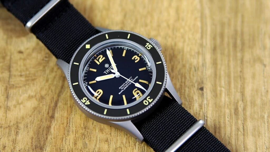 Thorn SHY033 - boxed crystal