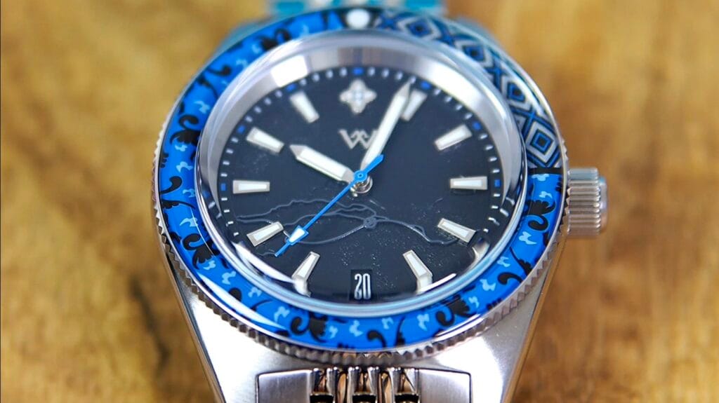 WM Watch WM220 - dial macro shot