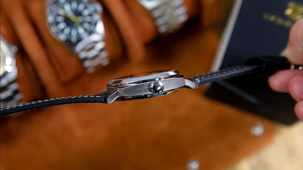 Corgeut ST3600 42mm - push pull crown