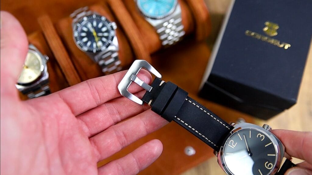 Corgeut ST3600 42mm - brushed stainless steel buckle clasp