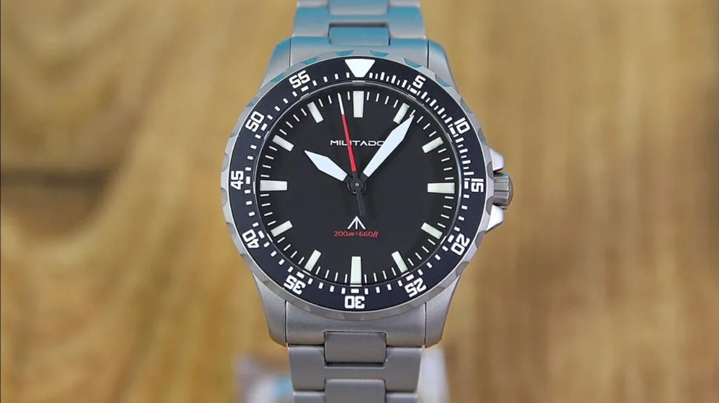 Militado ML16 - 200m water resistant