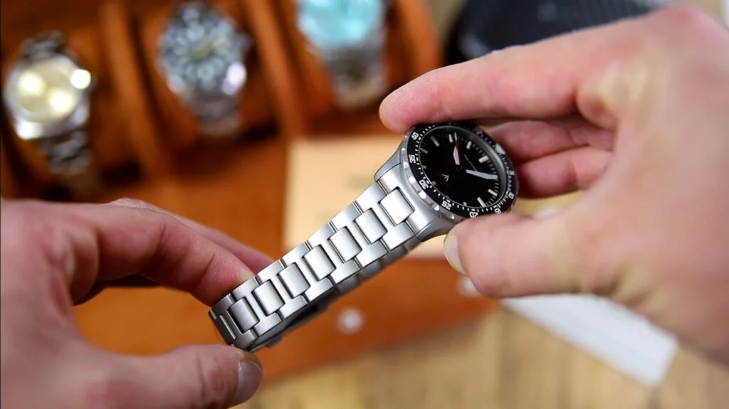 Militado ML16 Review — A Modern Military Diver