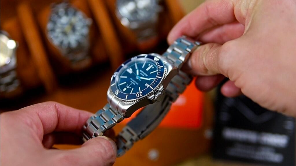 North Edge Anchor - 100m dive watch