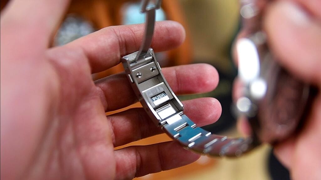 San Martin SN0129 - on the fly adjustment clasp