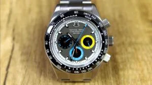 Tactical Frog VS75 - dial macro shot