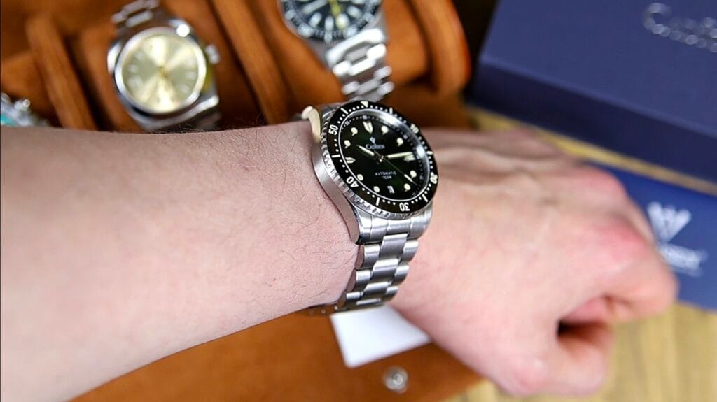 Cadisen C8245M - wrist shot