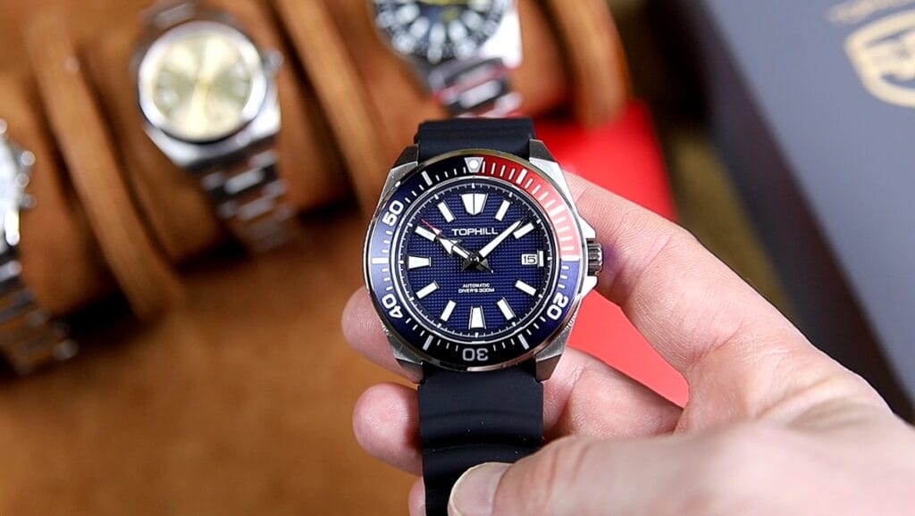 Tophill TD008G - date window at 3