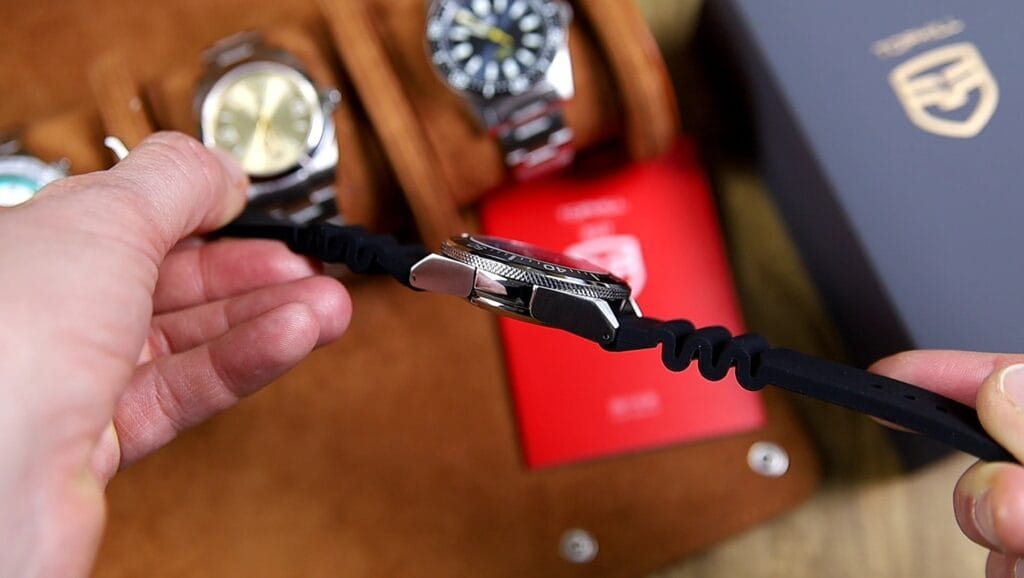 Tophill TD008G - unique case design