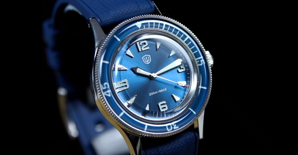 Watchdives WD50Q - anti-reflective coating