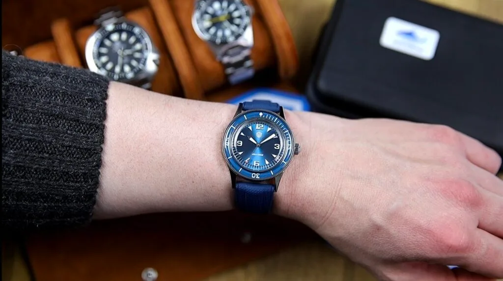 Watchdives WD50Q -