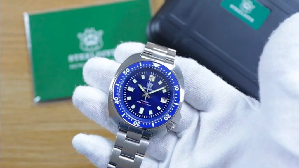 Steeldive SD1970 Review – Rugged Diver With Sapphire & NH35