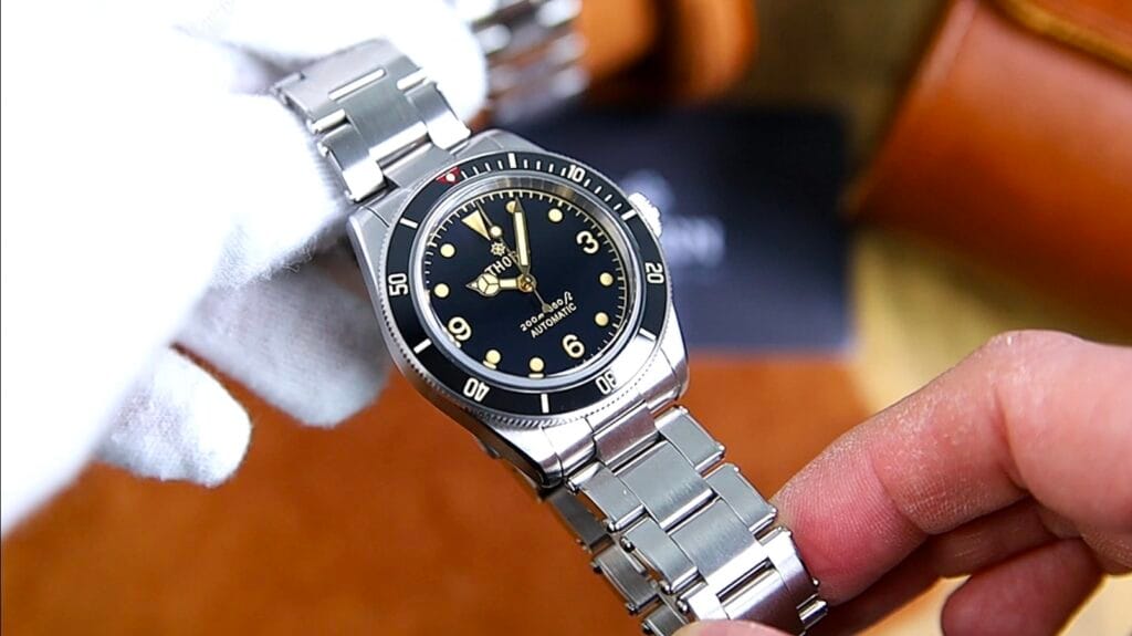 Thorn SHY027 Watch Review