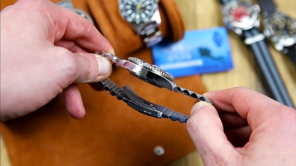 Addiesdive AD2050 GMT Watch Review - Timed Reviews 