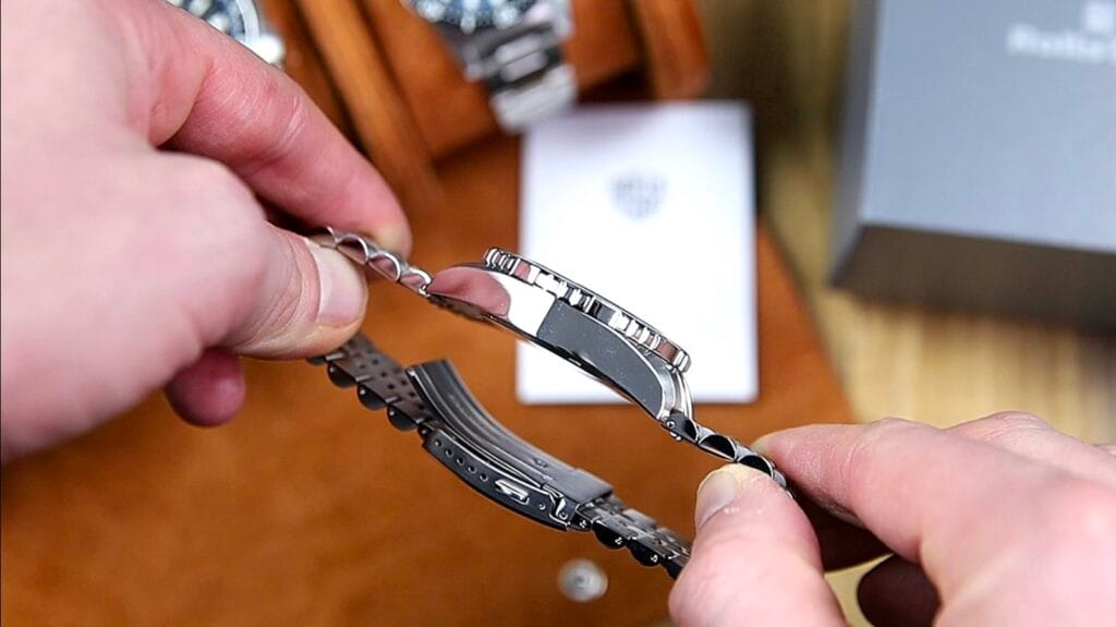 Rollstimi RT7935 Review - Timed Reviews