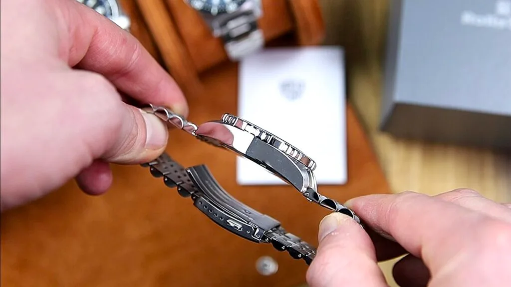 Rollstimi RT7935 Review - Timed Reviews